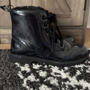 Ugg kids combat boots sparkle black patent leather!like new! Size 2
